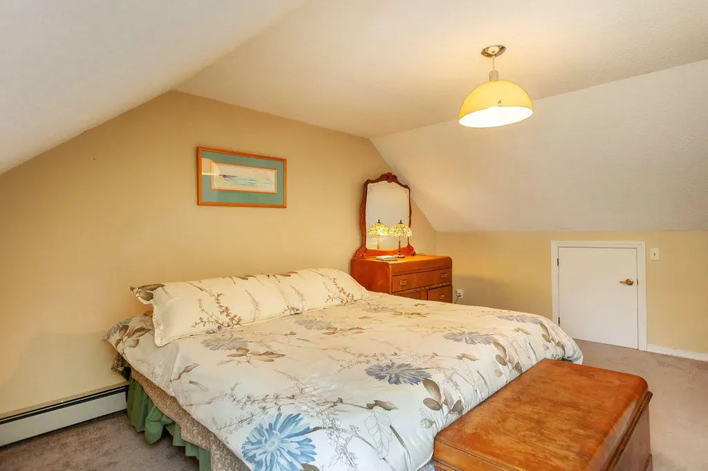 360 Grove Street Lewiston ME 04240