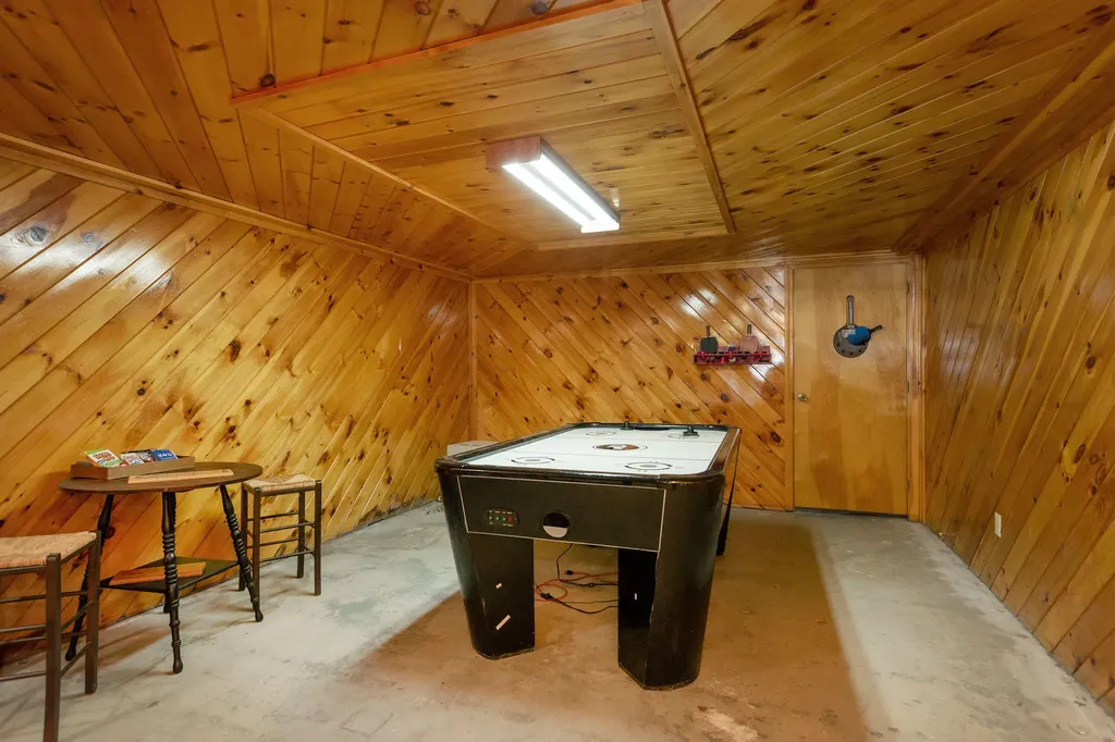 360 Grove Street Lewiston ME 04240