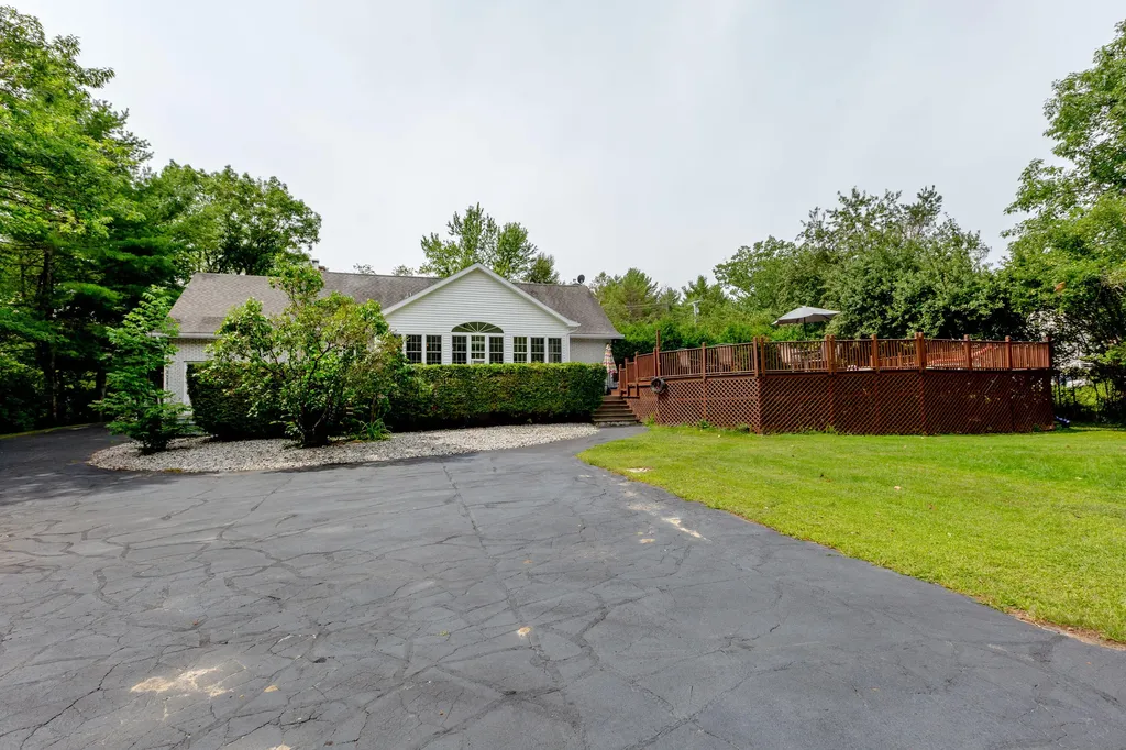 360 Grove Street Lewiston ME 04240