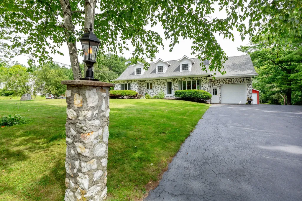 360 Grove Street Lewiston ME 04240
