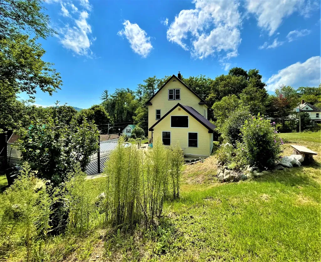 73 Whitman Street Mexico ME 04257