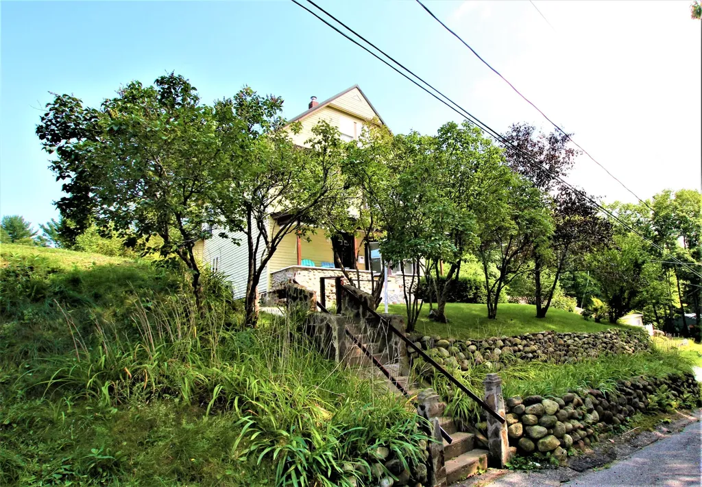 73 Whitman Street Mexico ME 04257