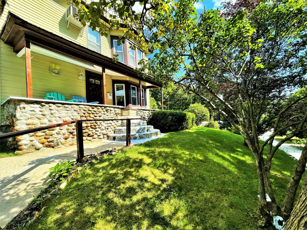 73 Whitman Street Mexico ME 04257