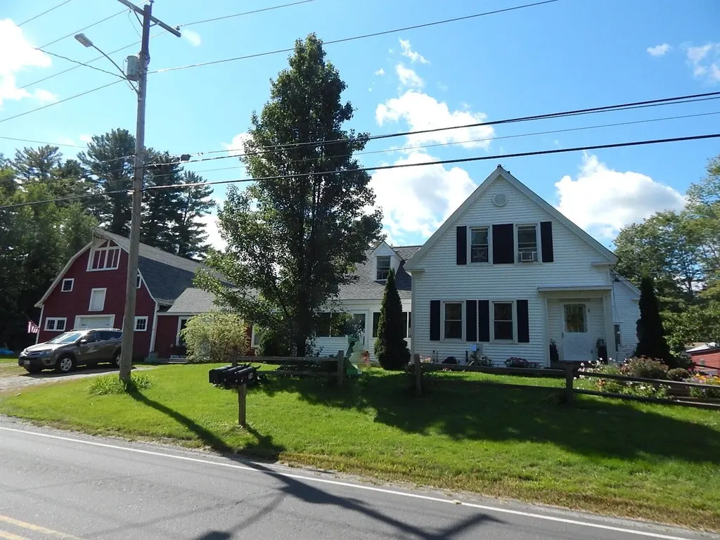 76 Maple Street Monmouth ME 04259