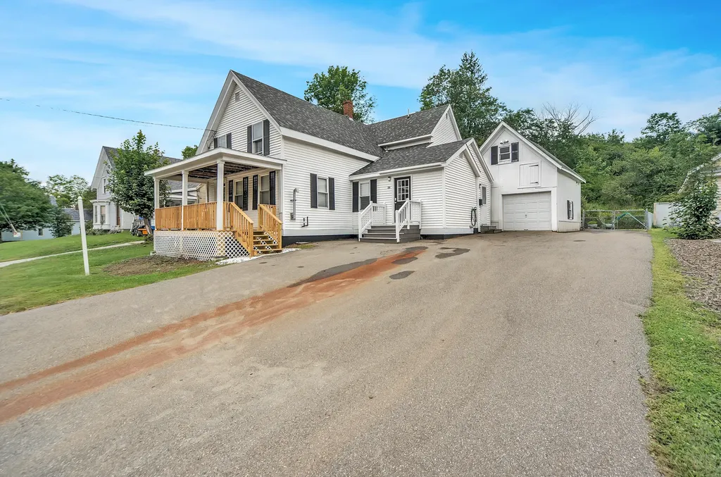 56 Windsor Street Randolph ME 04346