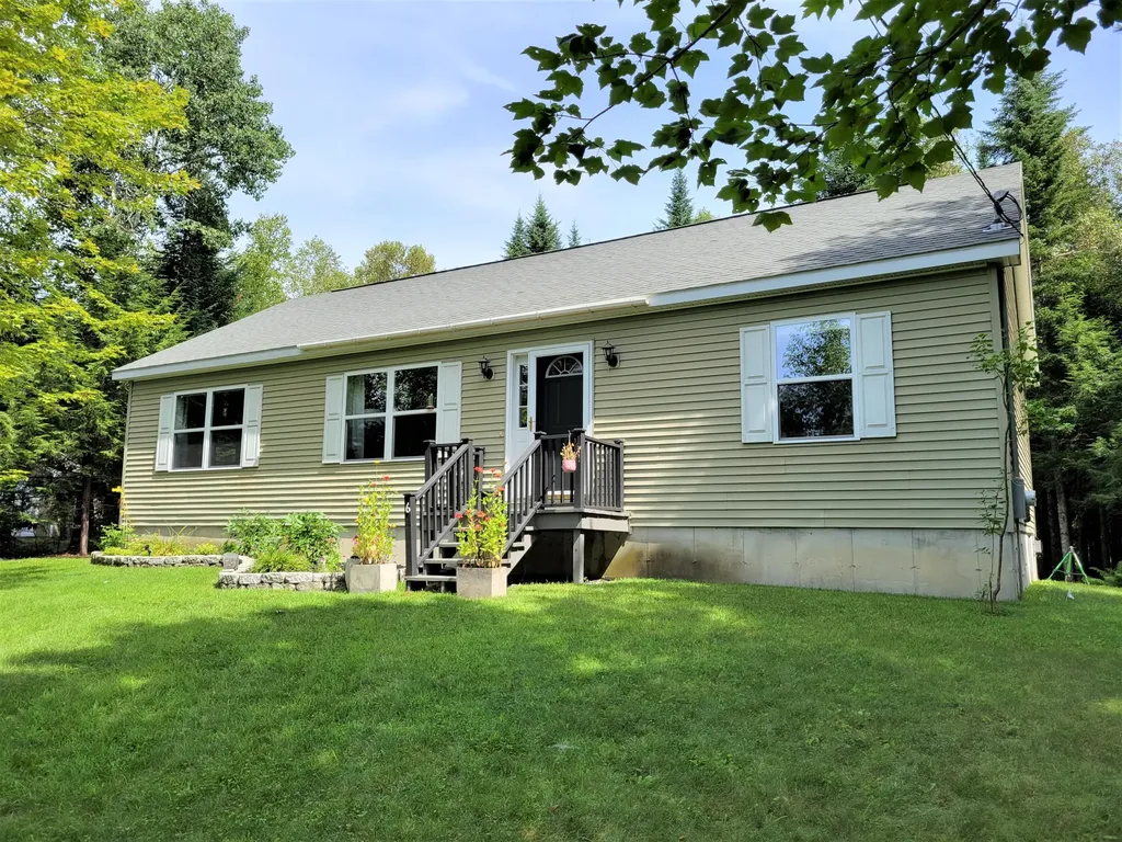 6 Otis Circle Brunswick ME 04011