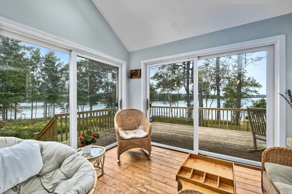 69 Spring Lane Saint George ME 04860