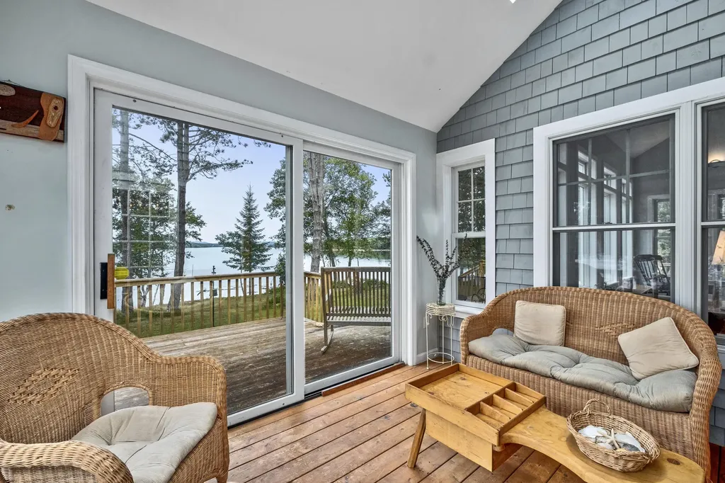 69 Spring Lane Saint George ME 04860