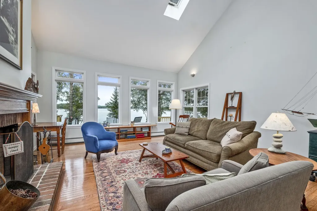 69 Spring Lane Saint George ME 04860
