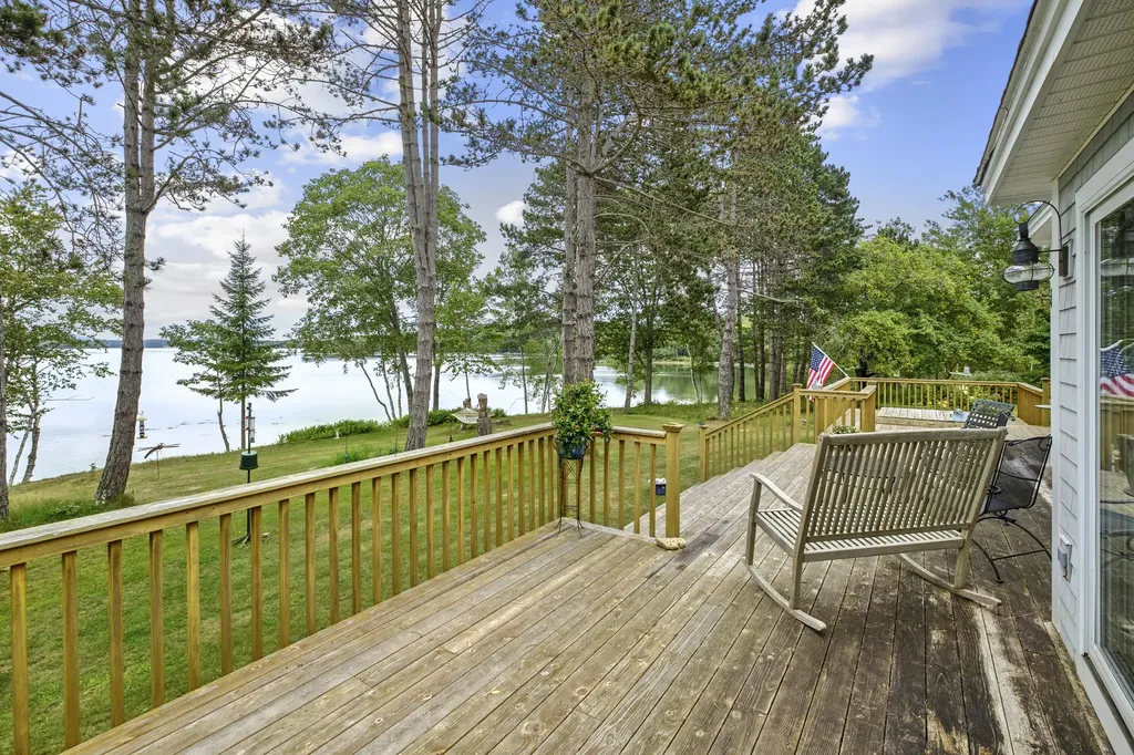 69 Spring Lane Saint George ME 04860
