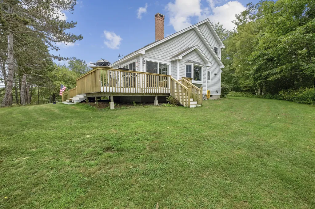 69 Spring Lane Saint George ME 04860