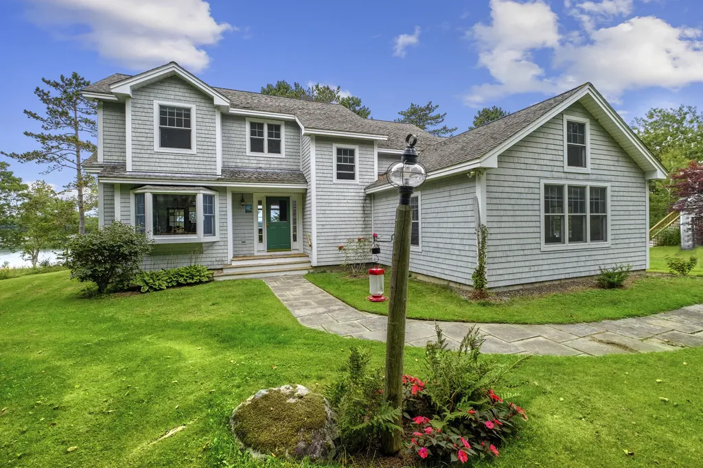 69 Spring Lane Saint George ME 04860