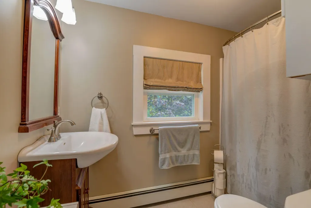 304 Quaker Ridge Road Casco ME 04015