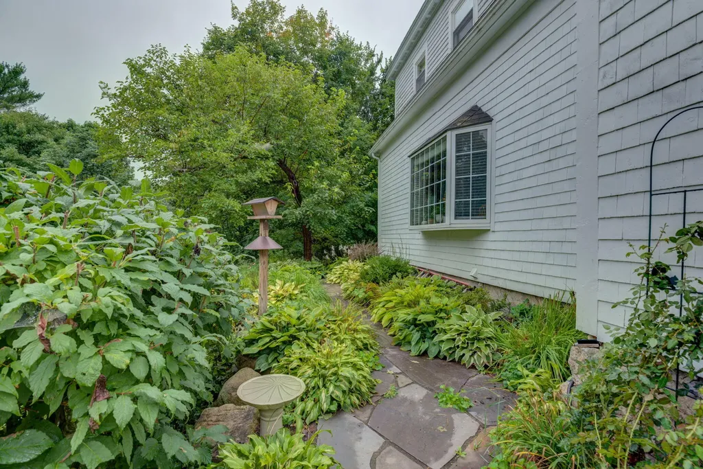 304 Quaker Ridge Road Casco ME 04015