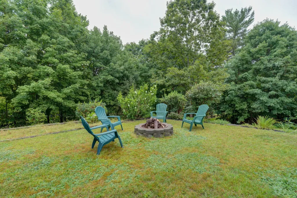 304 Quaker Ridge Road Casco ME 04015