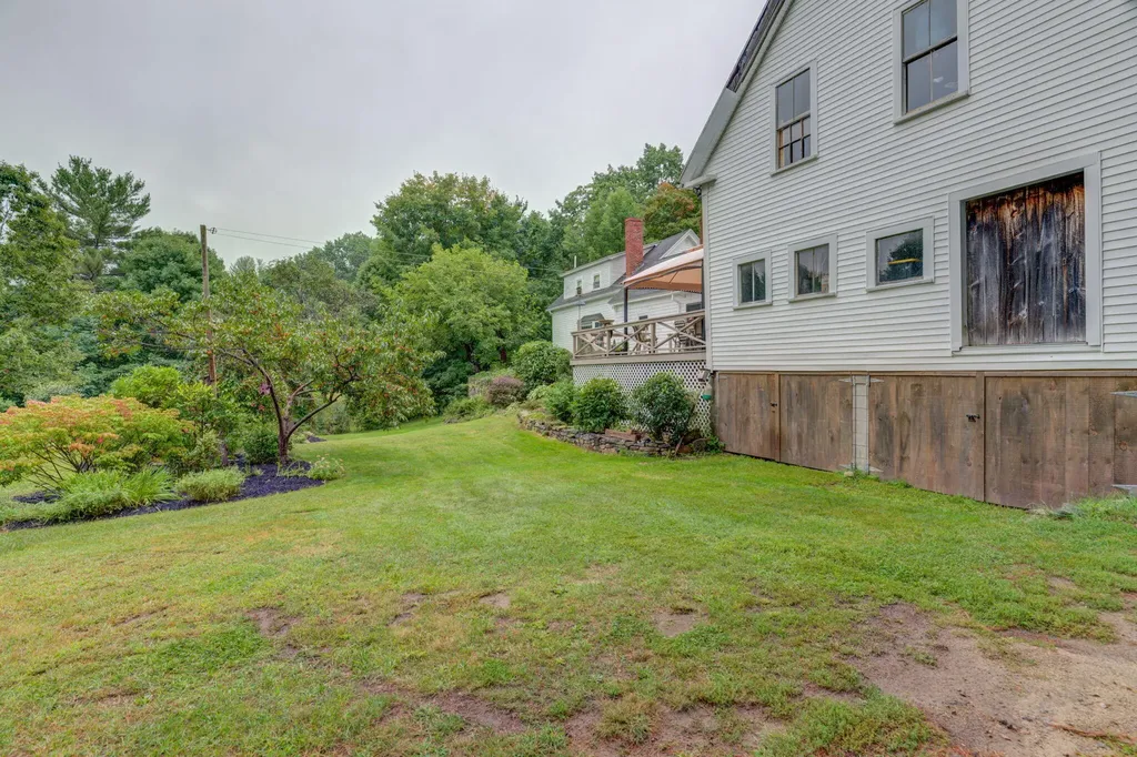 304 Quaker Ridge Road Casco ME 04015