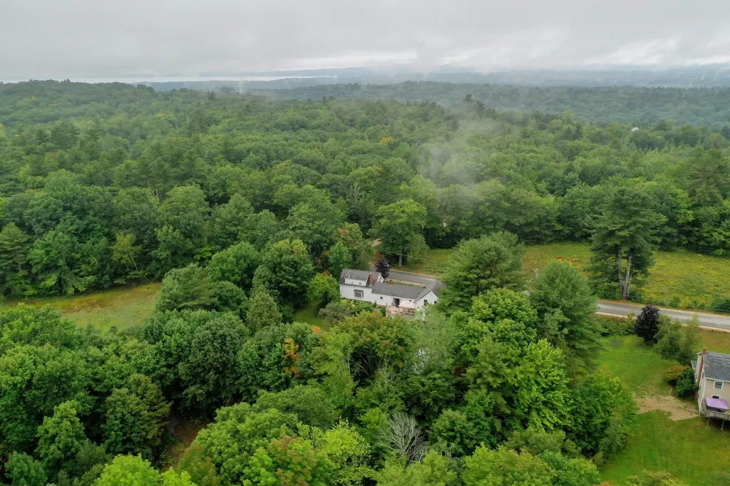 304 Quaker Ridge Road Casco ME 04015