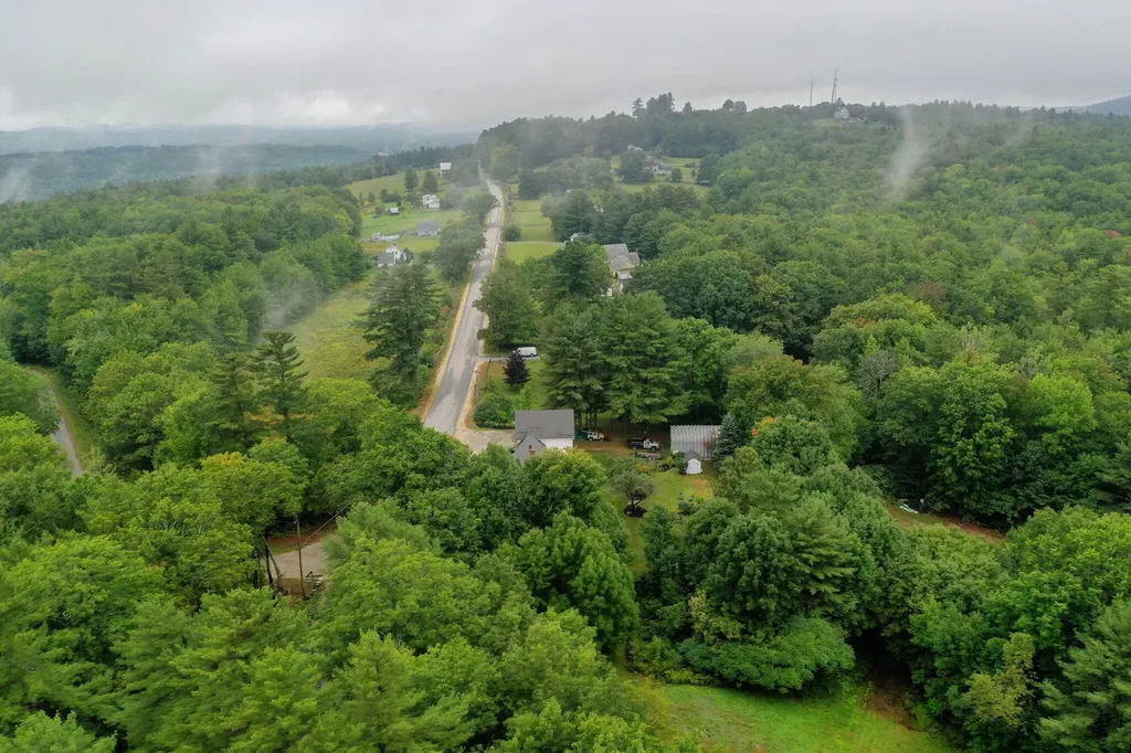 304 Quaker Ridge Road Casco ME 04015