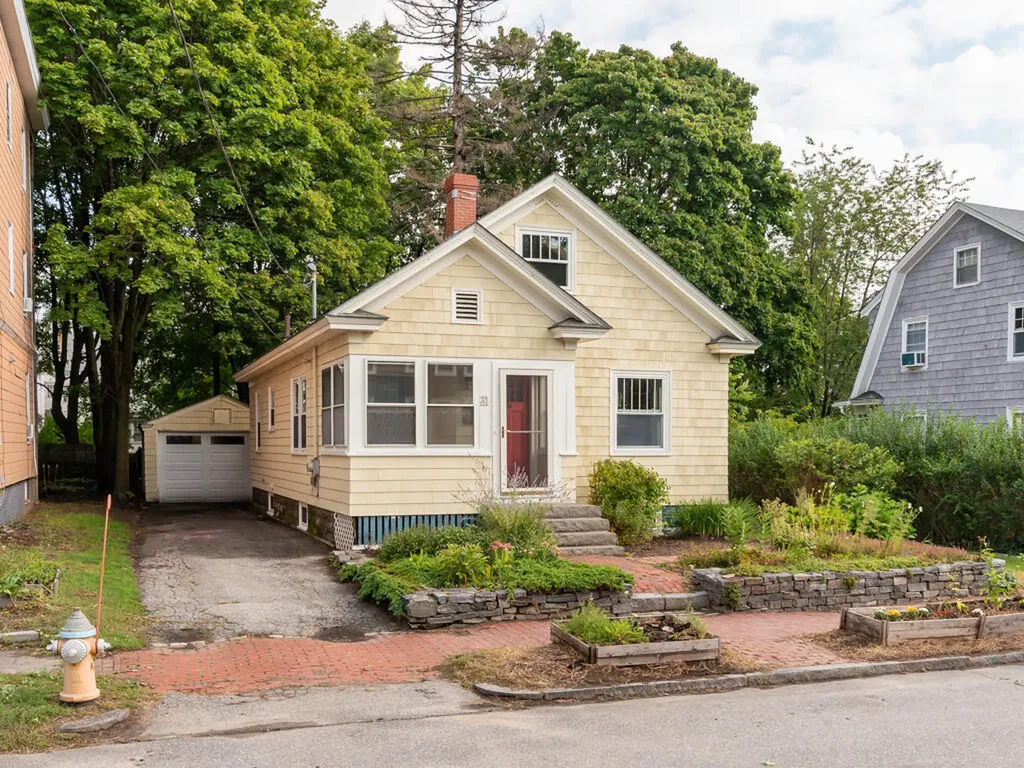 31 Elmwood Street Portland ME 04103