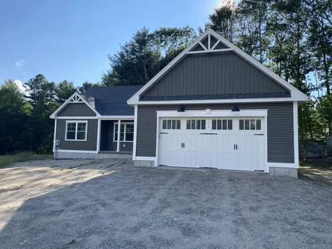 4 Warwick Lane Kennebunk ME 04043