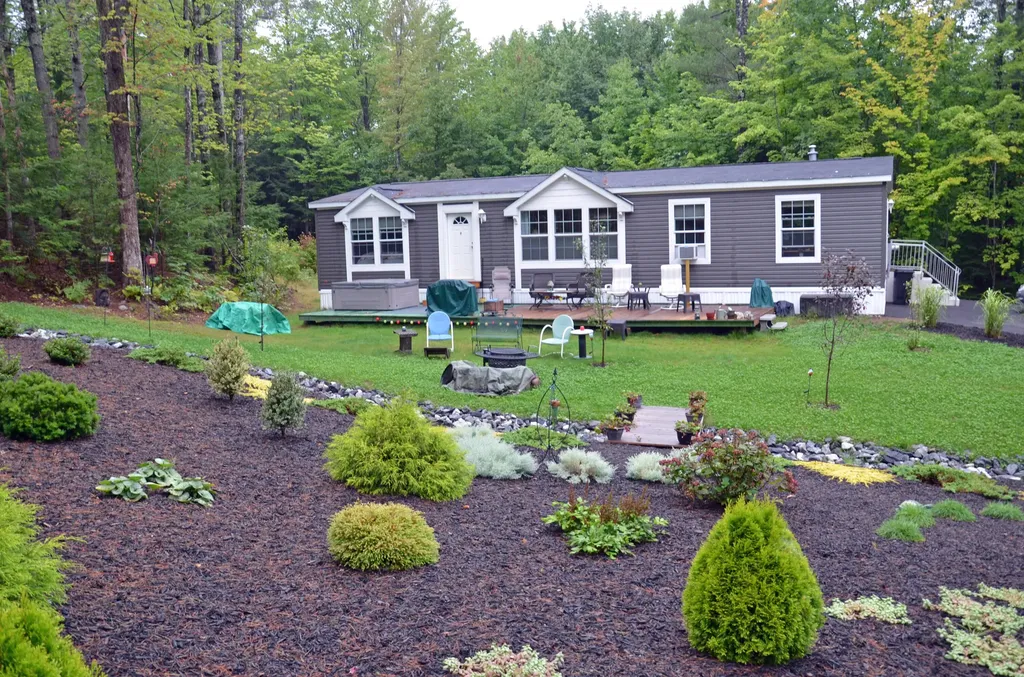 60 Rayville Road Otisfield ME 04270
