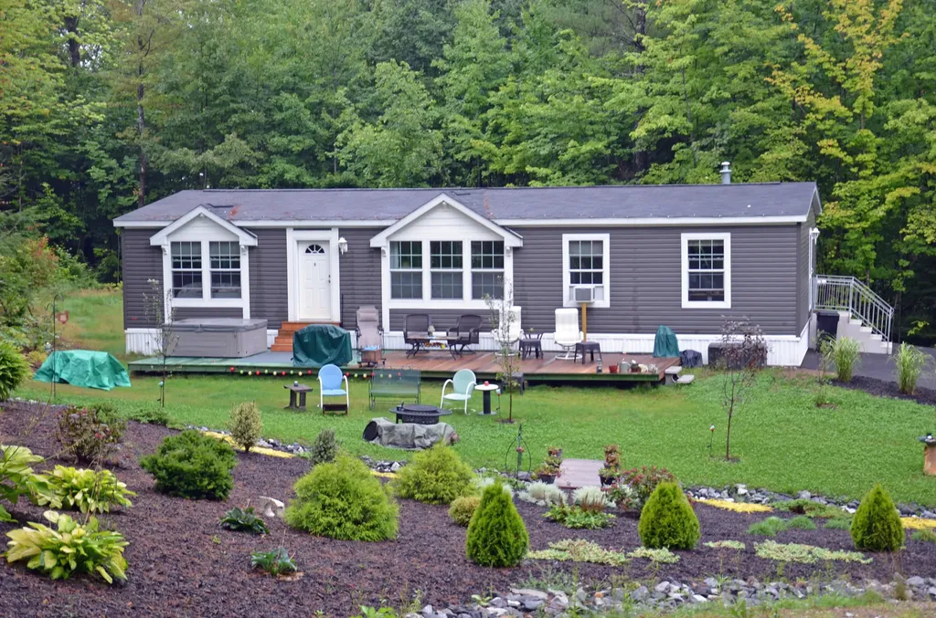 60 Rayville Road Otisfield ME 04270
