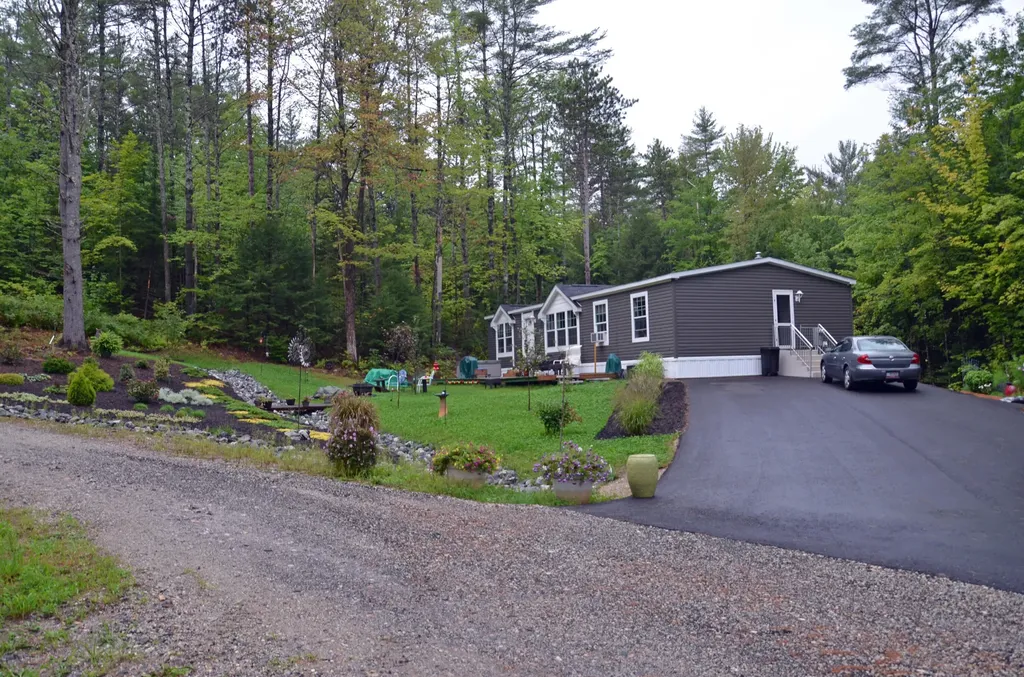 60 Rayville Road Otisfield ME 04270