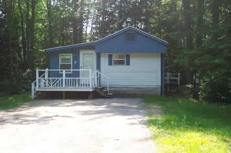 9 Joyce Street Buxton ME 04093