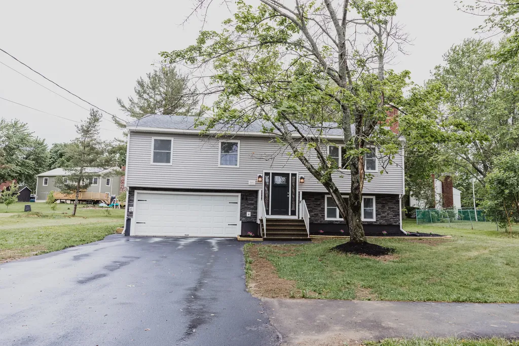 382 Howard Street Bangor ME 04401