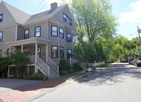 9 Lewis Street Portland ME 04102