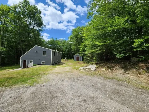 407 Hebron Road Paris ME 04281