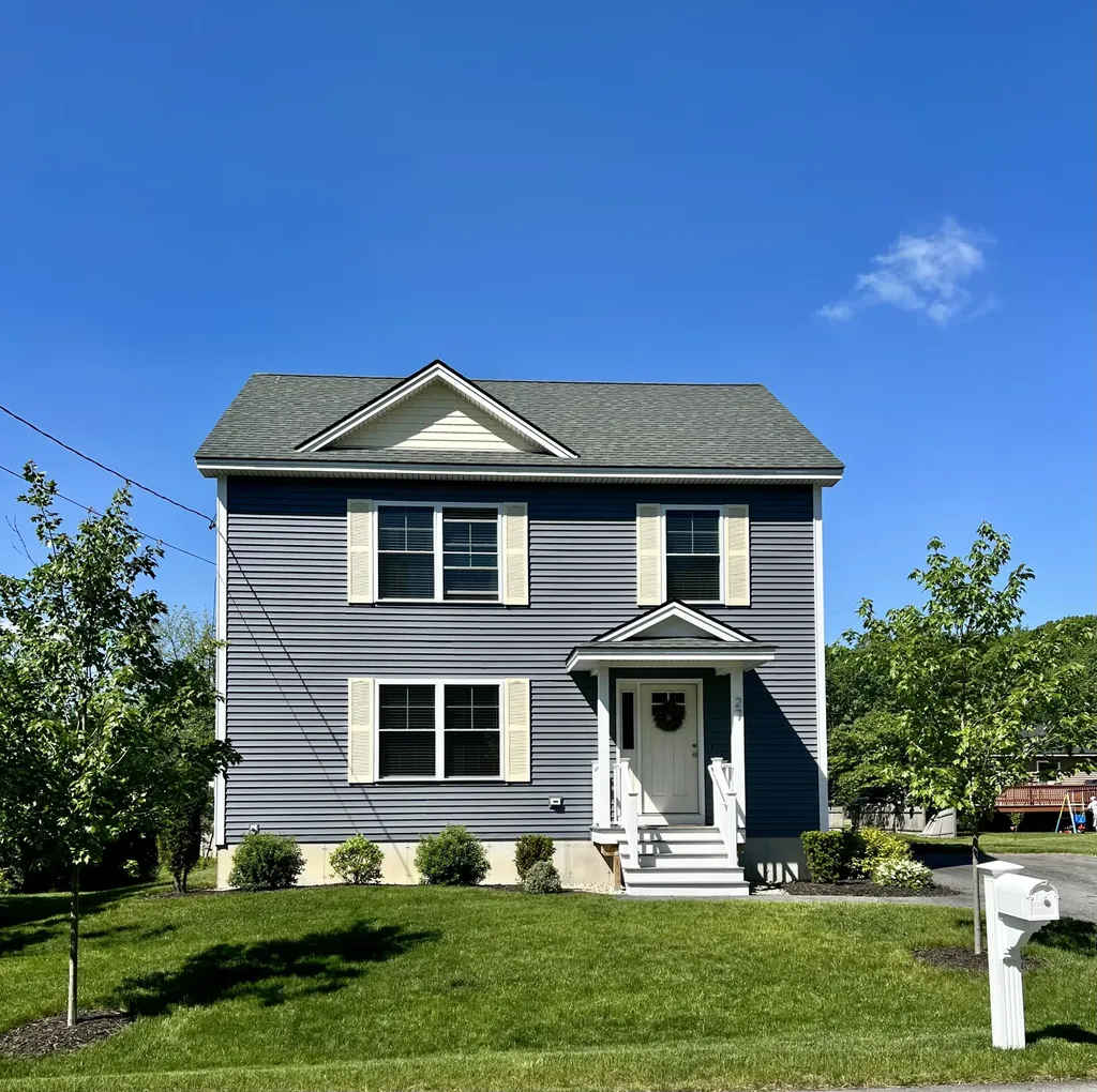 27 Van Vechten Street Portland ME 04103