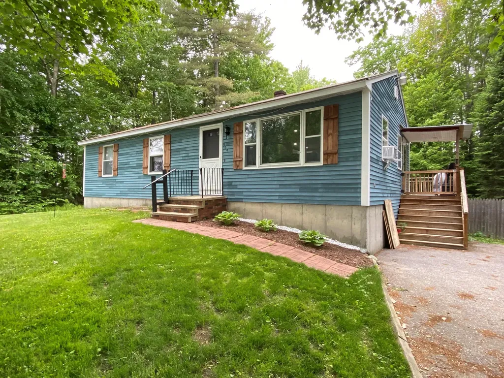 164 Irving Road Arundel ME 04046