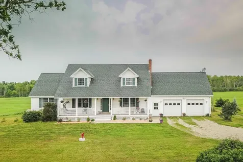 1644 Bangor Road Clinton ME 04927