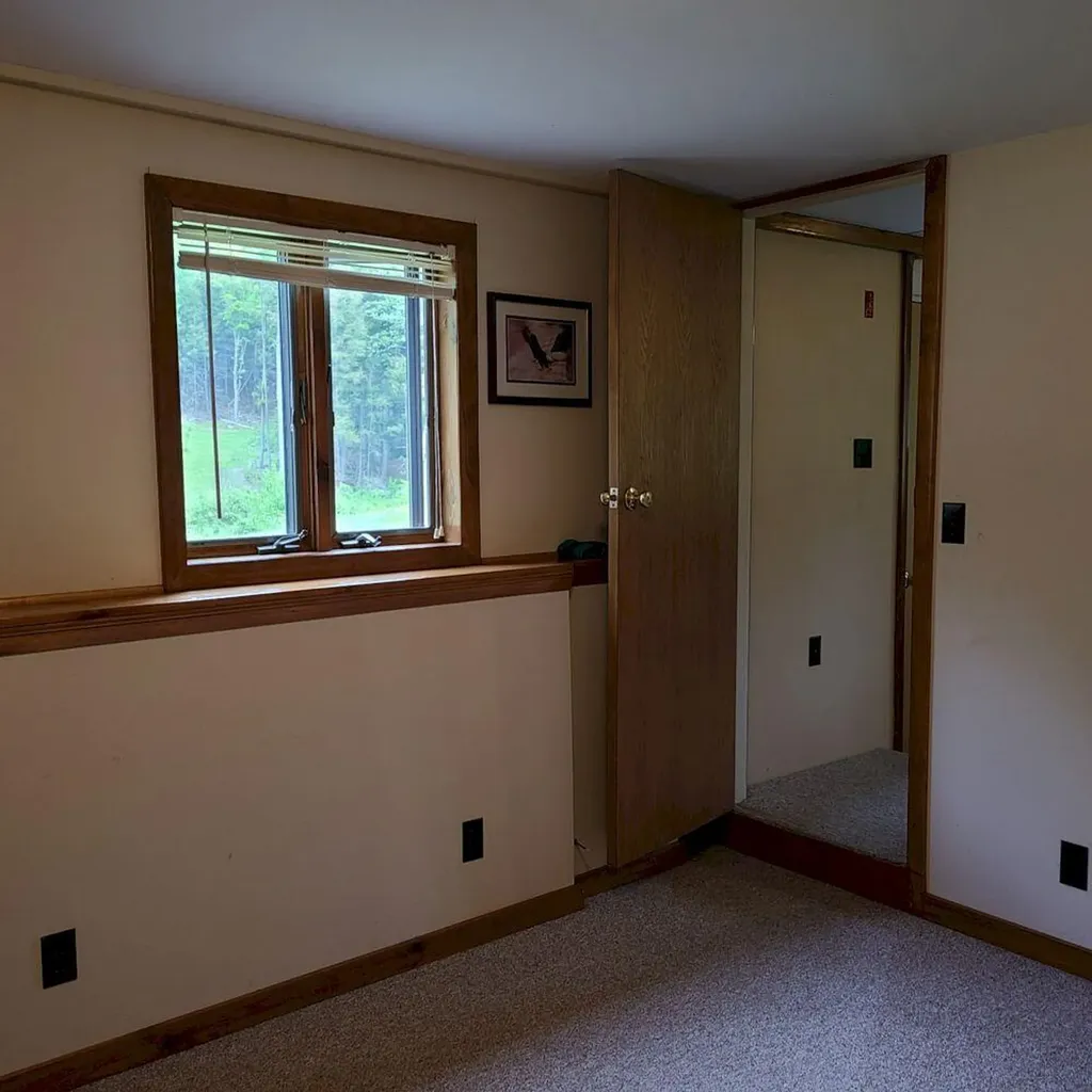 32 Sicotte Road Peru ME 04290