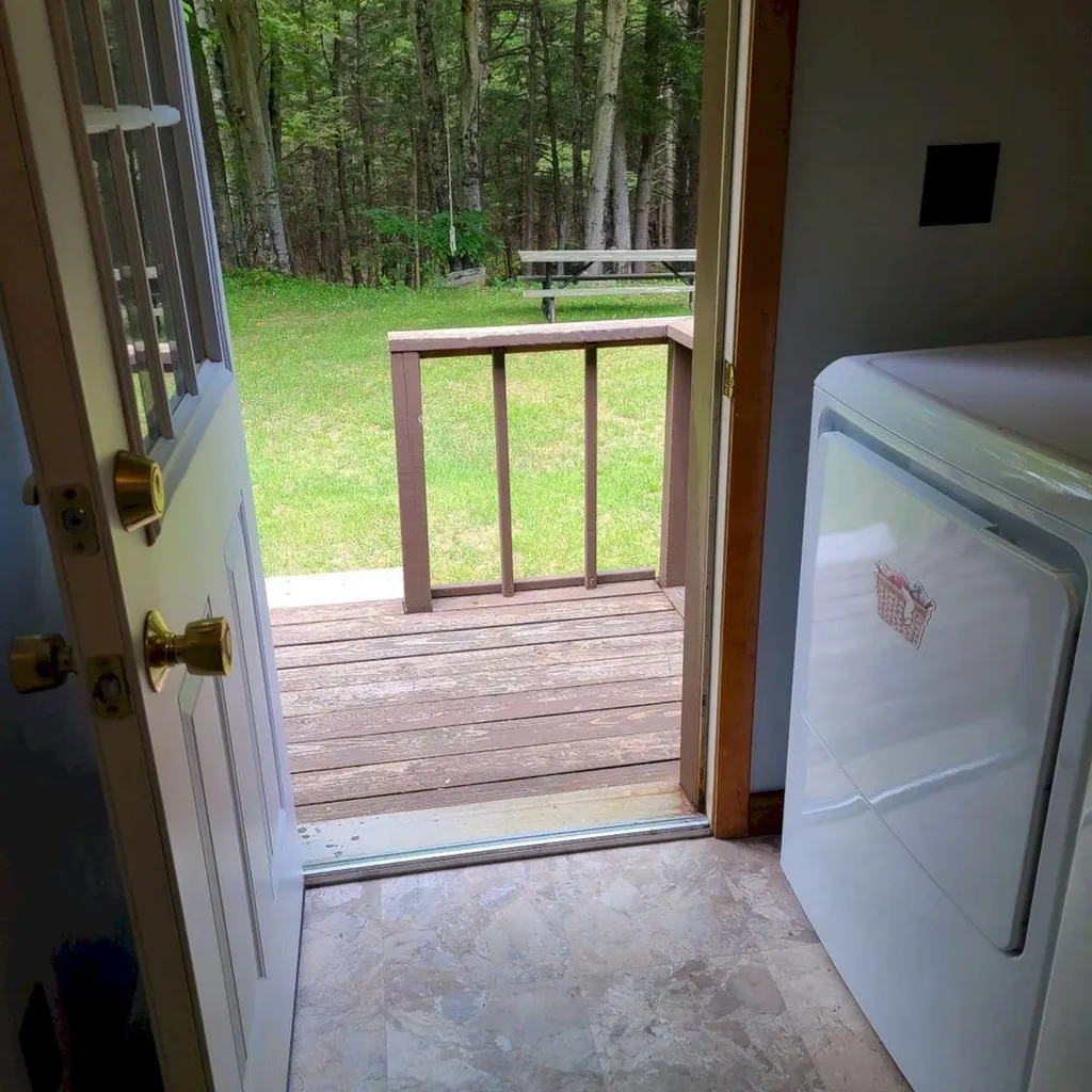 32 Sicotte Road Peru ME 04290