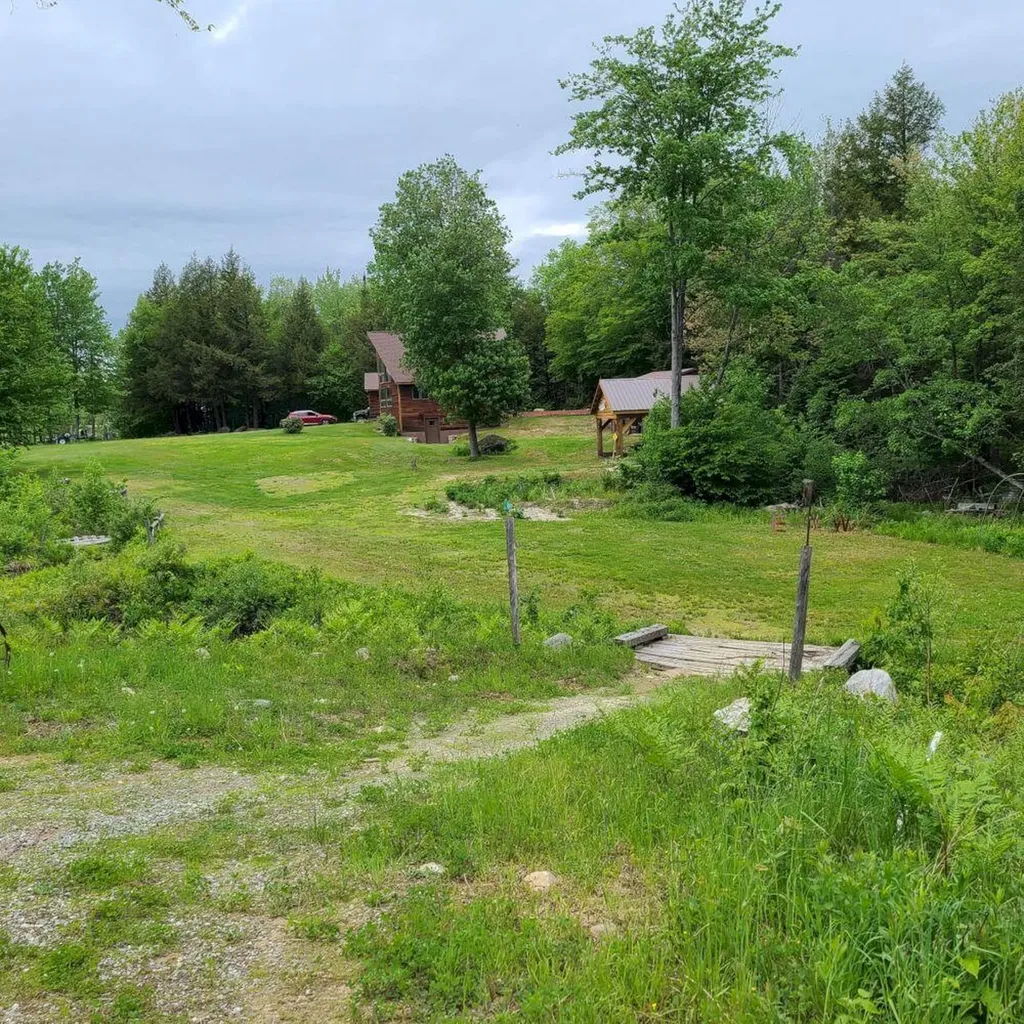 32 Sicotte Road Peru ME 04290