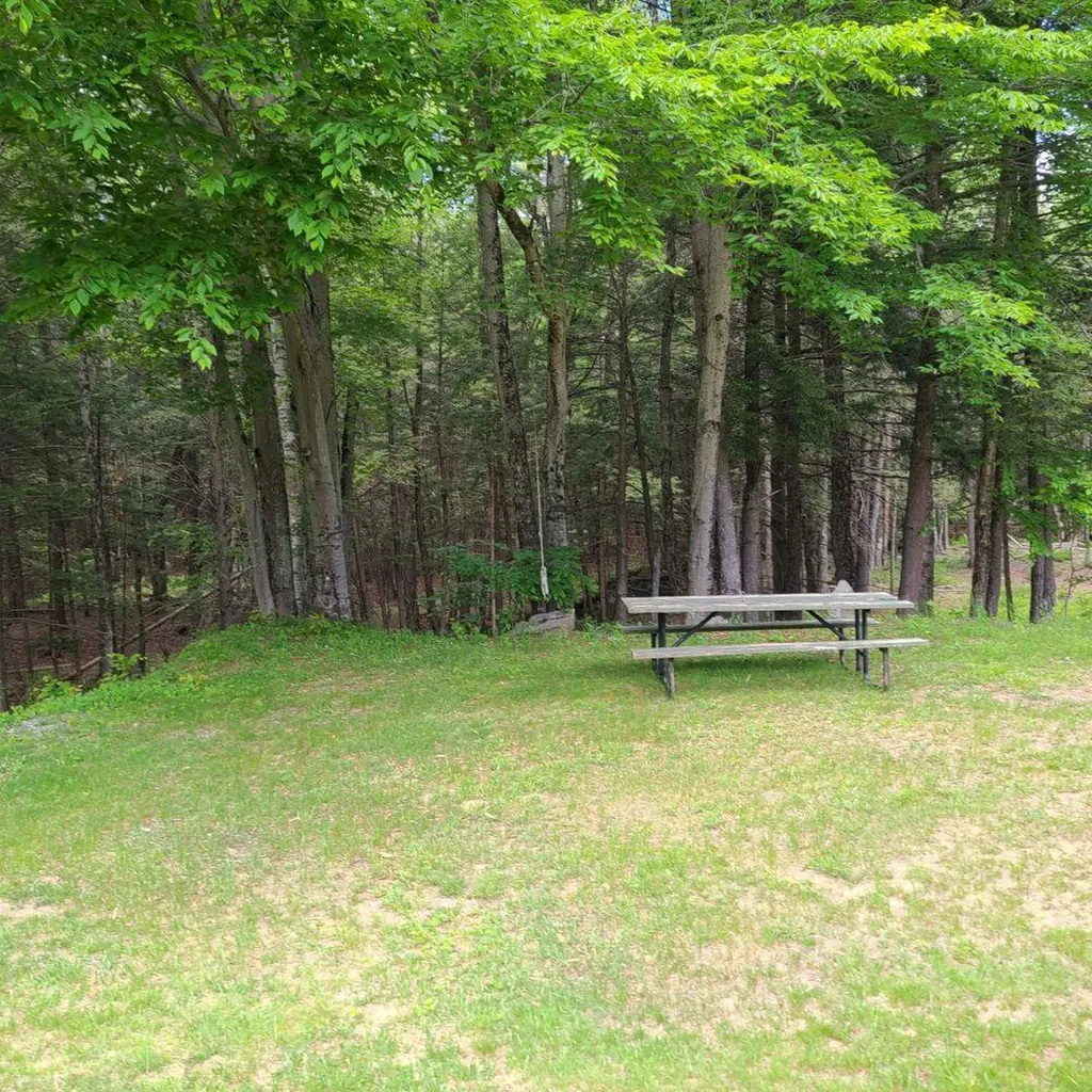 32 Sicotte Road Peru ME 04290