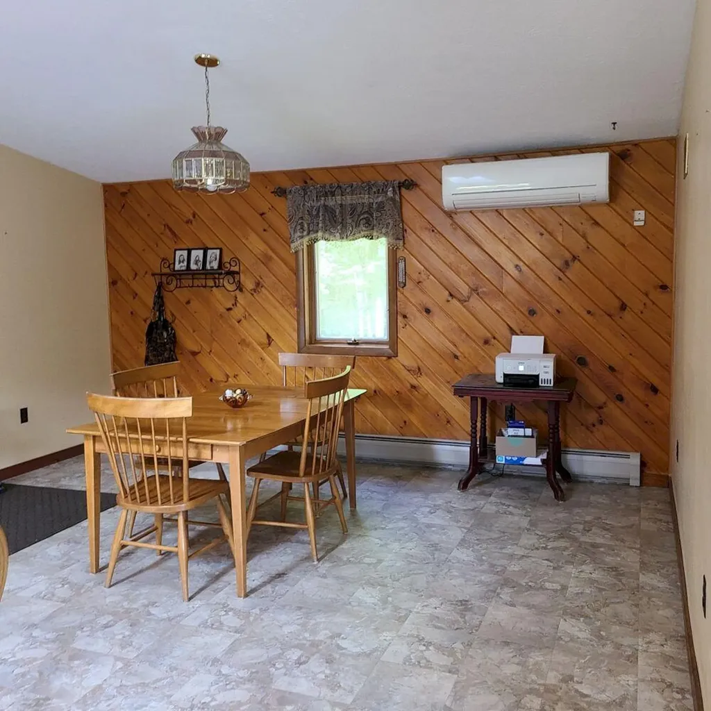 32 Sicotte Road Peru ME 04290