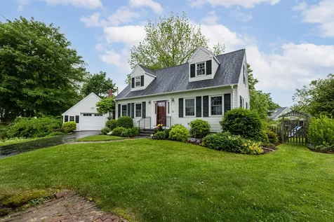 18 Bay View Drive Portland ME 04103