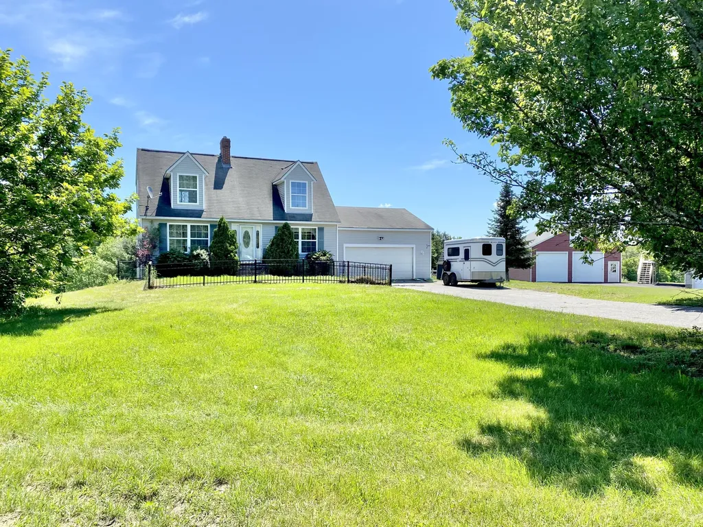 26 Plummer Road Gorham ME 04038