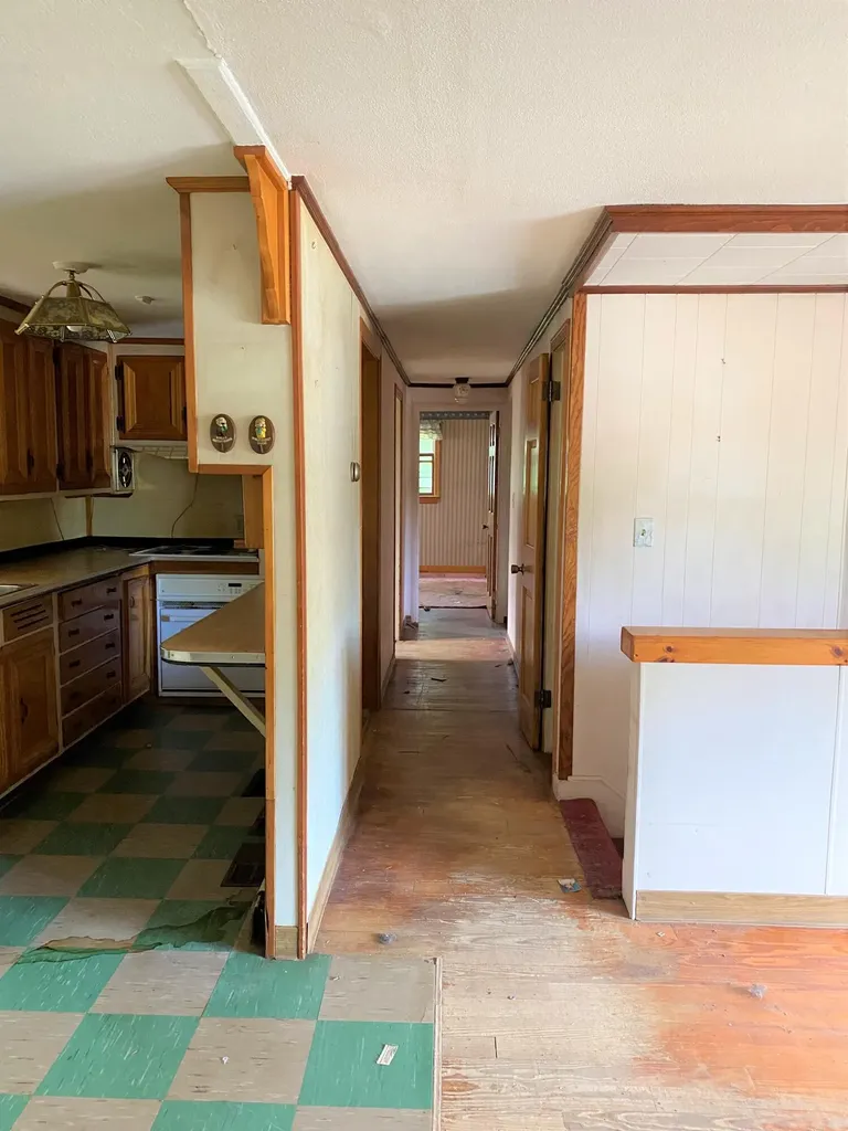 168 Main Street Windham ME 04062