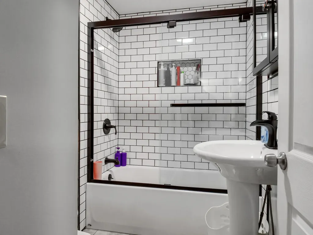 4 Cummings Avenue Augusta ME 04330