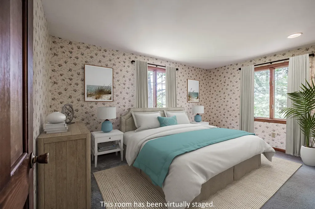 33 Old County Road Scarborough ME 04074