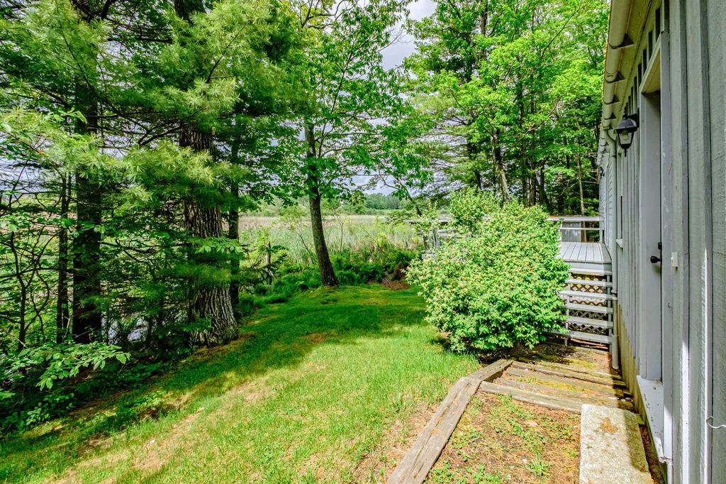 33 Old County Road Scarborough ME 04074