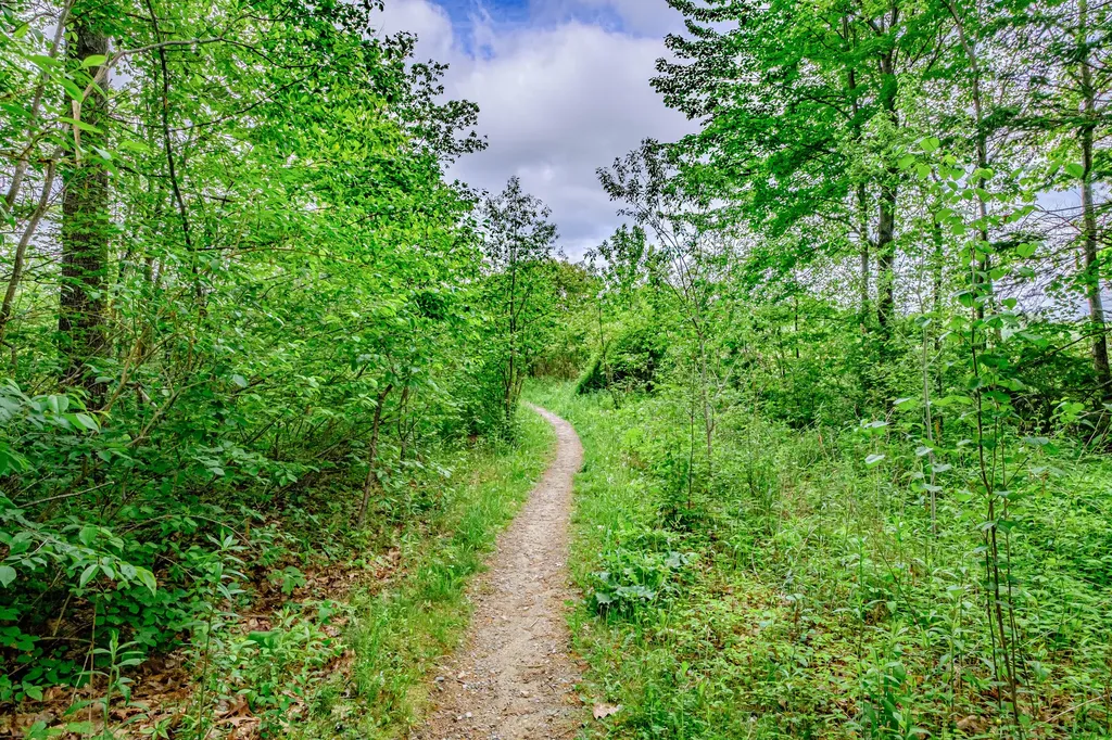 33 Old County Road Scarborough ME 04074
