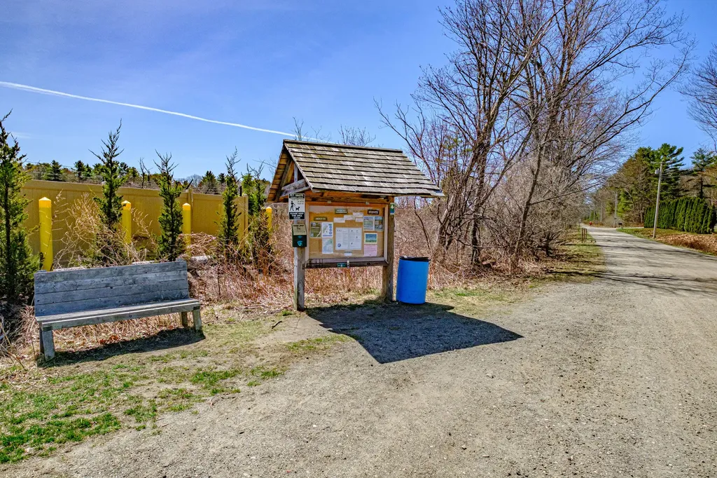 33 Old County Road Scarborough ME 04074