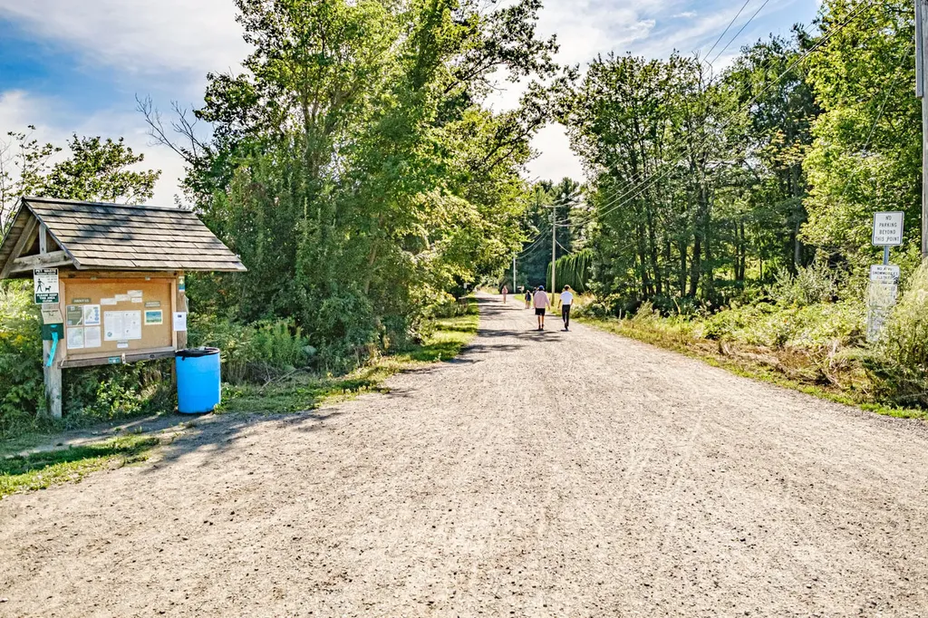 33 Old County Road Scarborough ME 04074