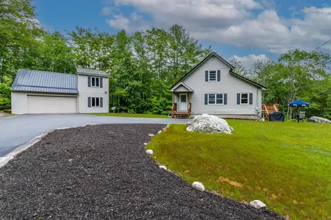 244 North Raymond Road Gray ME 04039