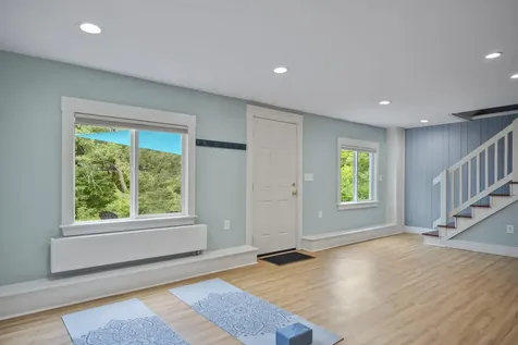 23 Brookside Road Portland ME 04103